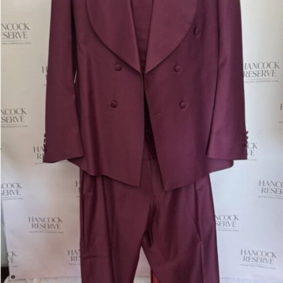 Morris Chestnut Custom Gregoire Suit ā Golden Globes Press Styled by J. Bolin - Picture 3 of 8